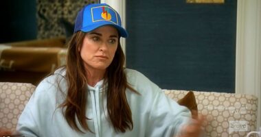 Kyle Richards shared that she had been seeing a marriage therapist with husband Mauricio Umansky on Wednesday's episode of The Real Housewives of Beverly Hills on Bravo