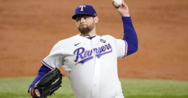 Red Sox 'Prioritizing' Top Starting Pitcher Over Other Free Agents