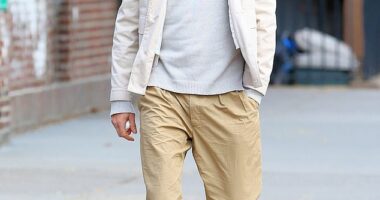 Ryan Reynolds was spotted walking down a street in New York City's West Village neighborhood on Monday