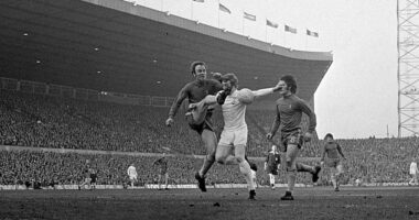Chelsea and Leeds played out one of the most brutal games in English football in the 1970 FA Cup final replay