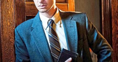 Andrew Garfield plays Detective Jeb Pyre, the cop investigating the murder of Brenda Wright Lafferty and her daughter near Salt Lake City in Utah