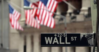 U.S. stocks mostly rise as S&P 500 inches toward fresh record