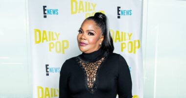 Video Surfaces Of Mo'Nique Calling Out Her Son Shalon At Show