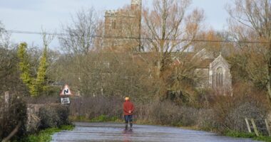 Weather news: Flood warnings in place as heavy rain and strong winds hit UK