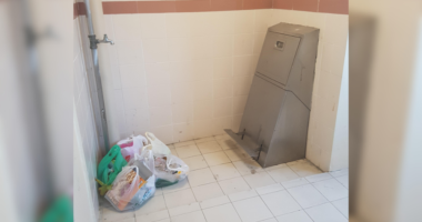 With plastic bag charge, are S'pore households bagging waste any differently or buying more trash bags? Grace Fu responds. - Mothership.SG