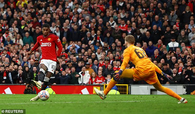 Marcus Rashford had a golden opportunity to net a late winner in Manchester United's FA Cup quarter-final against Liverpool