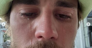 Justin Bieber shared a more emotional side on Sunday, as he posted a number of selfies of him in tears