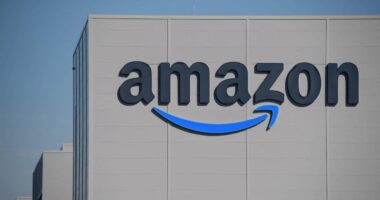 Amazon’s stock finally clinches a fresh record close