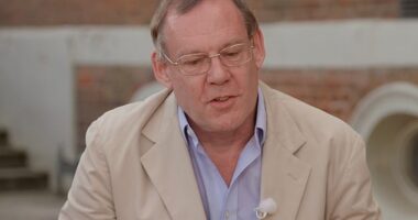 An Antiques Roadshow guest (seen) was left 'astonished' after receiving a staggering valuation for his father's World War II fighting knife