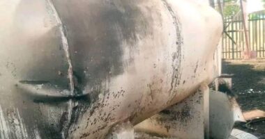 Bandits kill 4, abduct 6 and raze telecom service mast in Zamfara