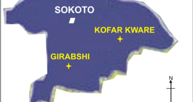 Black marketers sell fuel for N2000 as fuel scarcity bites in Sokoto