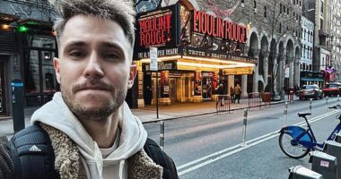 Broadway star Jason Cardoza was robbed at a Dunkin on Easter Sunday in Manhattan