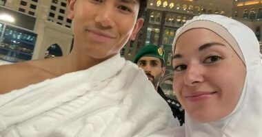 Prince Abdul Mateen of Brunei and his wife Anisha Rosnah posted a selfie of themselves wearing white robes known as the clothes of Ihram. All pilgrims must wear these robes at certain points during Umrah