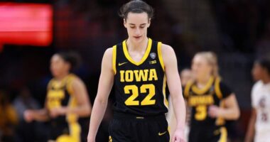Caitlin Clark Drops 3-Word Message After Iowa-South Carolina