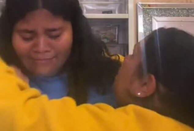 Alinta, the daughter of Chloe Quayle, a popular rapper, said she was stopped by a security guard while shopping at a Chemist Warehouse store in Sydney