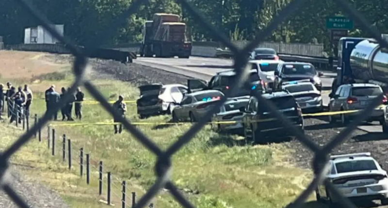 Cop shot himself in head while on run with 1-year-old son after allegedly gunning down ex-wife and teen girlfriend