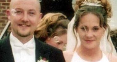 Death row inmate is executed for killing his cousin and her husband