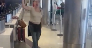 Delta Passenger Melts Down, Threatens To Call Pete Buttigieg Right Now!