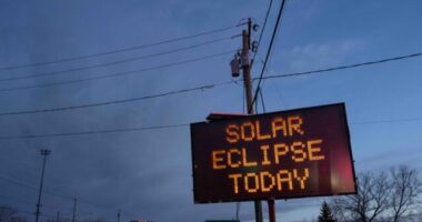 Eclipse Likely a Dud Across Most of U.S. Path; Spectacular in Spots