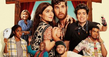 Finally, a Movie That Makes Fun of Theater Kids Accurately!