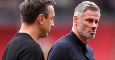 Jamie Carragher has urged the current crop of professional footballers to hold off on having kids so that they can 'focus on their game without any distractions'