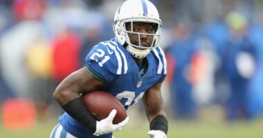 Former Colts CB Vontae Davis Dead at 35 Years Old: Report