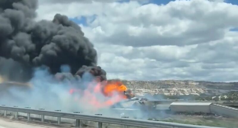 Freight train derailment, fire forces Interstate 40 closure near Arizona-New Mexico line