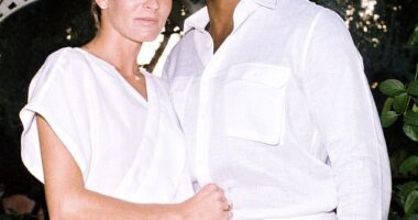 OJ Simpson and Nicole Brown Simpson were close family friends with the Kardashians, having gone on multiple vacations together. They were lovingly known as 'Uncle OJ' and 'Auntie Nicole'  to Kim, Kourtney, Khloe and their siblings