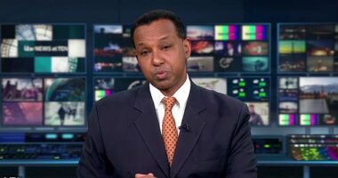 ITV News at Ten presenter Rageh Omaar insisted on finishing the show after he contracted an illness while on air, despite bosses' pleas to bring in a stand-in anchor