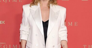 Kate Winslet is having her very own The Holiday experience as she swaps Hollywood for Cork to learn how to make soups and stews in an ¿865 cookery course