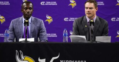 Insider Sheds Telling Light on Trade With Texans