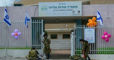 Israeli schools have been shut down in response to threats made by Iran