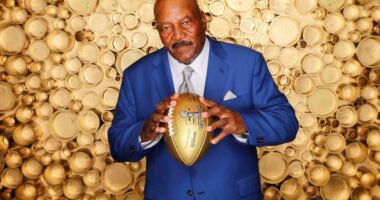 Jim Brown Dies At 87
