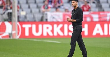 Jude Bellingham was filmed doing his pre-match routine before the Bayern Munich match