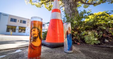 LA Police Say Woman Threw Her 2 Girls, One Of Whom Died, Onto Freeway After Killing Partner