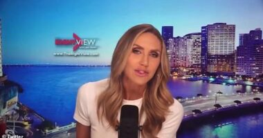 Lara Trump smoothly handled a tough question about her intelligence, redirecting it to criticize the Democratic Party