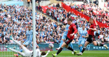 Manchester United vs Coventry LIVE: FA Cup semi-final goal updates as Scott McTominay opens scoring at Wembley
