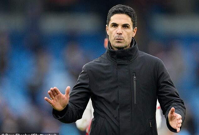 Mikel Arteta has told his Arsenal fringe players 'sometimes you just need a second to change the history of a football club' as they prepare for a tense run-in this season