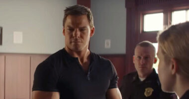 Police Union Slams 'Reacher' Star Alan Ritchson for Smearing Cops: 'A Job He Doesn't Have the Courage to Do'