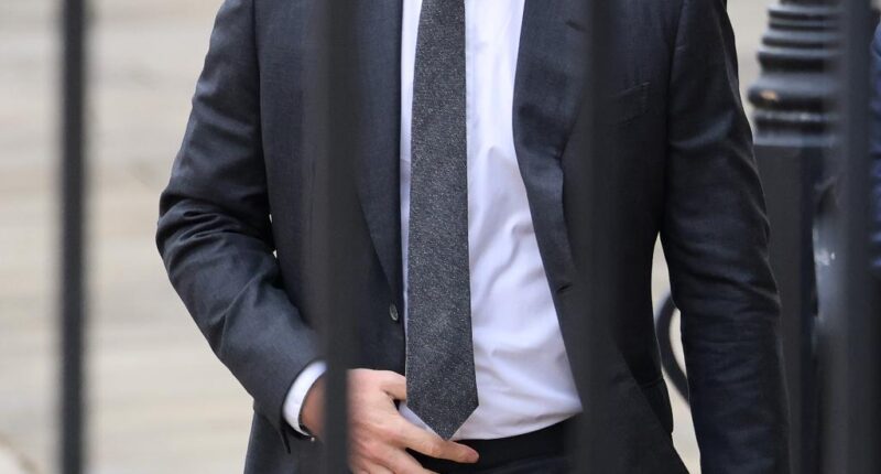 Prince Harry renounces British residency as he declares US his ?new country?