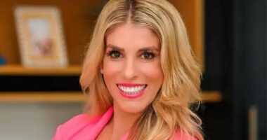 Rebecca Zamolo