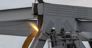 Removal of Baltimore Bridge Wreckage to Clear Shipping Channel Begins