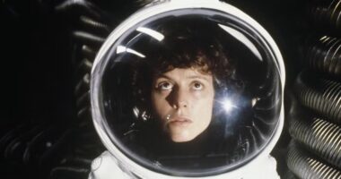 Ridley Scott's Alien Returning to Theaters