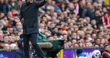 Rio Ferdinand has slammed Erik ten Hag's 'kamikaze' style of play at Manchester United for bringing out the 'worst' in players