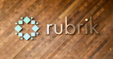 Rubrik prices its IPO at $32, above expected range