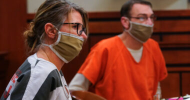 SCHOOL SHOOTER PARENTS PRISON-DODGE GASLIGHT COURT