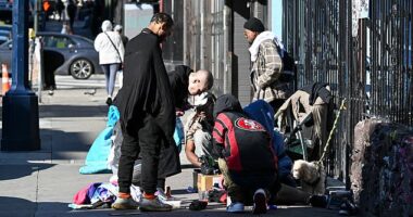 Homelessness jumped 6 percent to more than 180,000 people in California last year, federal data show