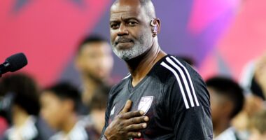 See Brian McKnight's Spicy Reaction To Comment About His Kids