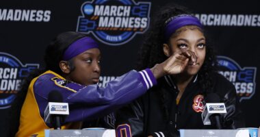 See Flau'jae Johnson Defend Angel Reese After LSU & Iowa Game