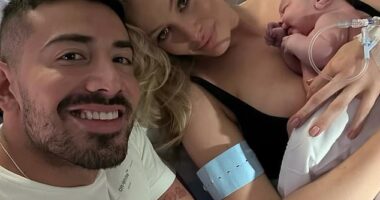 Simone Holtznagel (right) welcomed her first child with her personal trainer boyfriend Jono Castano (left)